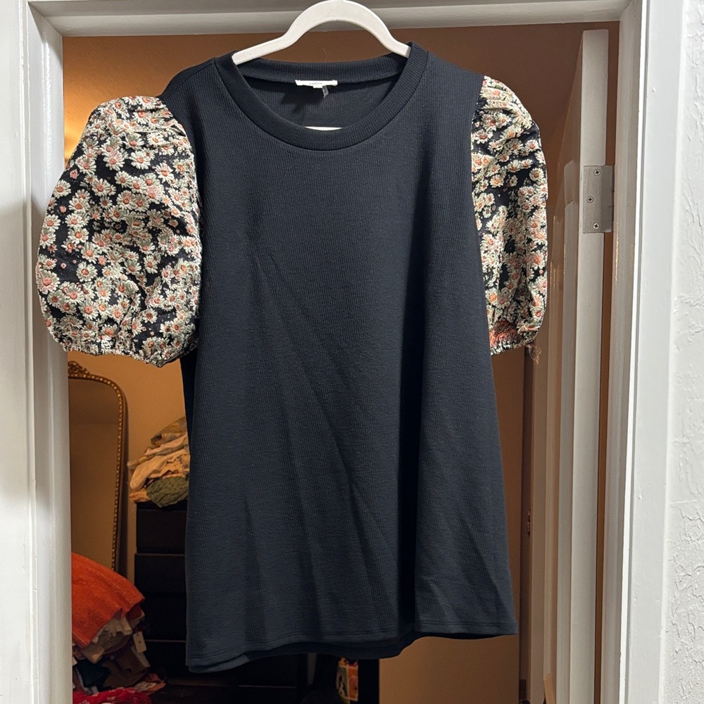 Entro Black Top with Floral Jaquard Puff Sleeves